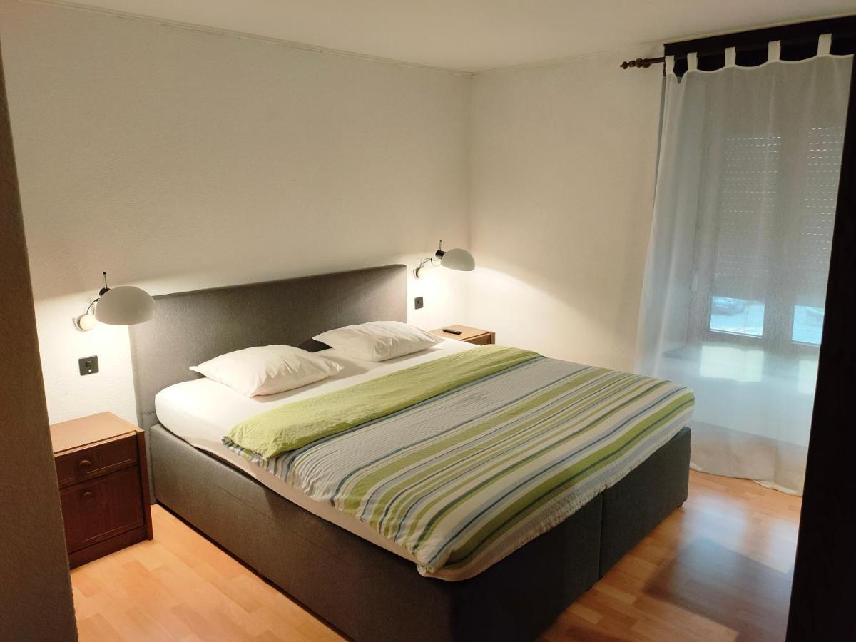 Hôtel La Fontaine Saint-Imier Extérieur photo